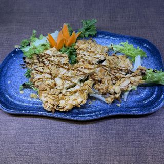 95. Pollo fritto con mandorle