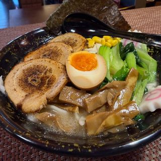 101. Ramen maiale