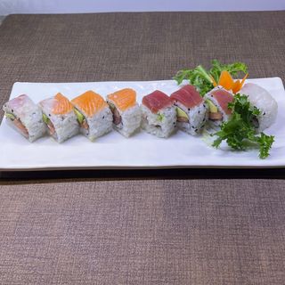 253. Uramaki pesce misto 8 pezzi