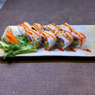 255. Uramaki spicy tonno 8 pezzi