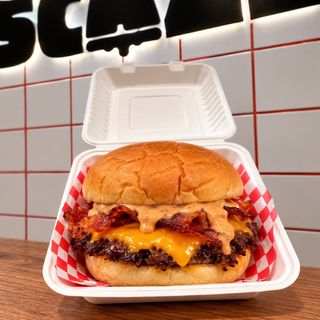 Classic smash con bacon