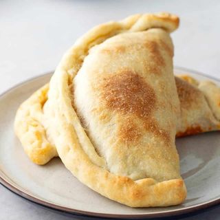Calzone con 4 formaggi