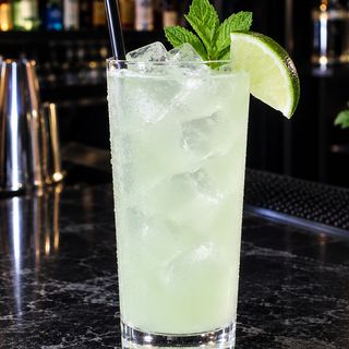 Jack daniels apple + Red Bull cocco