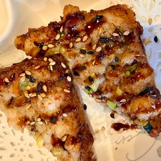 F21. TOAST di gamberi