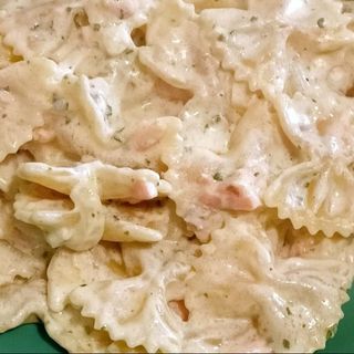 Farfallette al Salmone