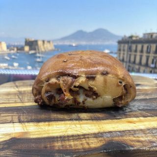 Panino napoletano