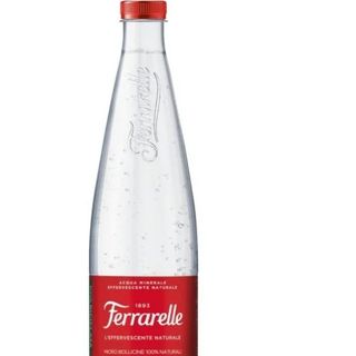 Acqua piccola frizzante