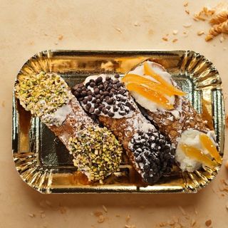 Cannoli siciliani con ricotta di pecora x3