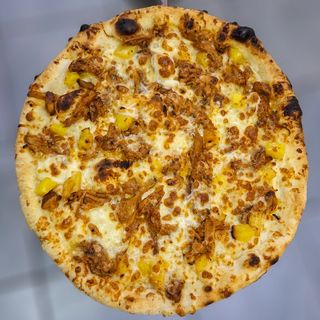 BBQ Pork Pizza