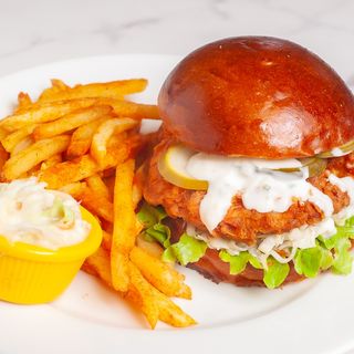 Nashville chicken burger