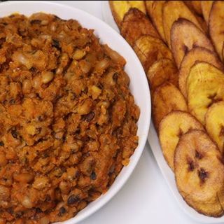 Ewa Riro Beans & Fried Plantain