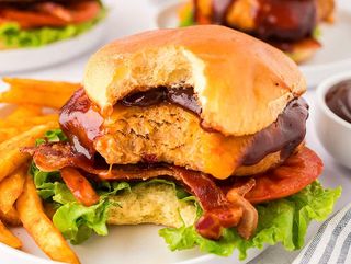 Barbeque Chicken Burger With Fries & Melted Cheese (NEW)