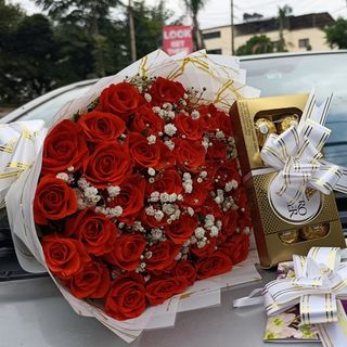 Orange bouquet,X chocolate gift package