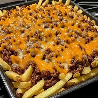 BEEF DISCO FRIES