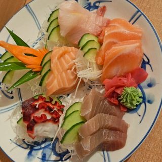 Table Sashimi Set