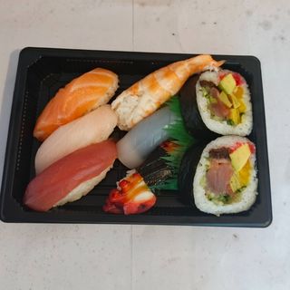 Table Sushi Set
