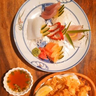 Sashimi and Tempura Set