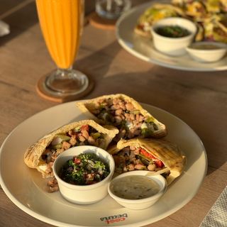 Falafel Pockets (V)