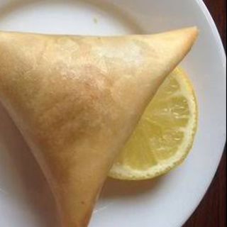 CHICKEN SAMOSA