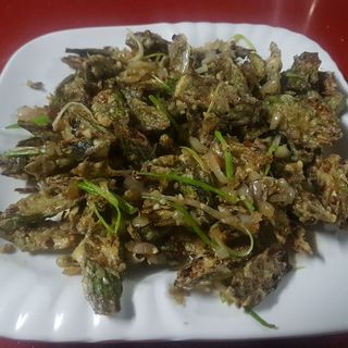 Deep-Fried Okra In Chilli Garlic / Szechwan Sauce