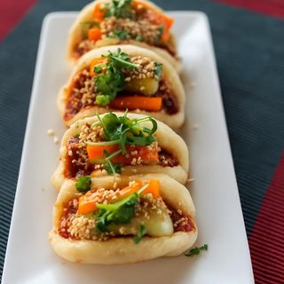 Honey Chilli Paneer Baos