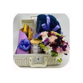 LUXURY CHAMPAGNE GIFT BASKET