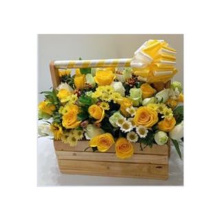 WOODEN CRATE MIXED FLOWERS