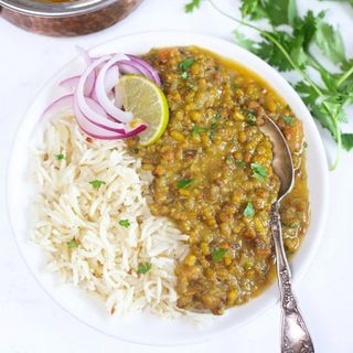 Ndengu za nazi with coconut rice 