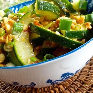 Spicy Thai cucumber peanut salad 
