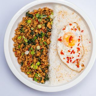 Pad Kra Pao w/Chicken
