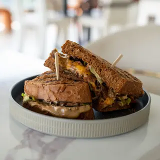 Steak & Cheese Sandwich