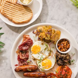English Breakfast