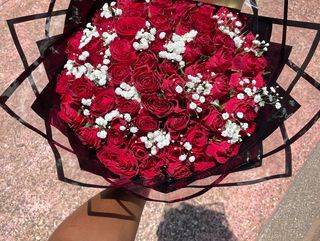 100 Stems Red Bliss