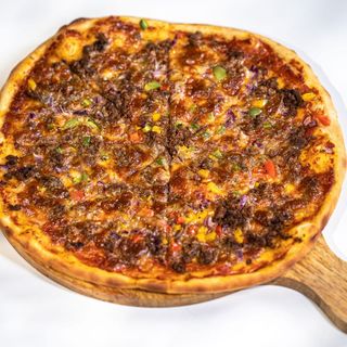 bolognese pizza