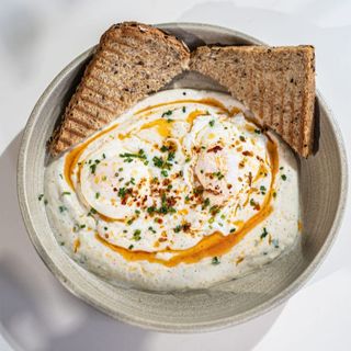 Mediterranean egg nest