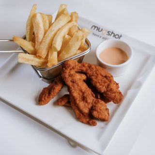 chicken nuggets