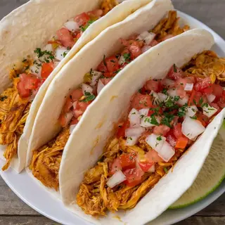 4 Tacos  + juice +side chips