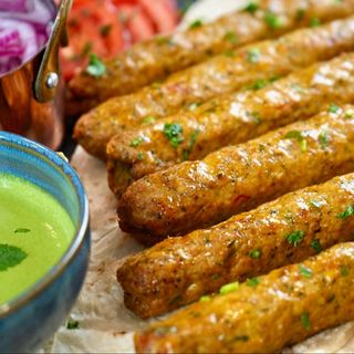 Chicken Seekh Kebab (3 Pieces) with Chips or Naan