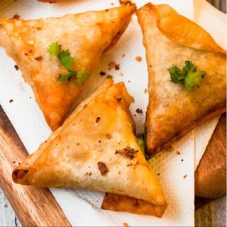 Mutton (Goat) Samosa - 3 Pieces