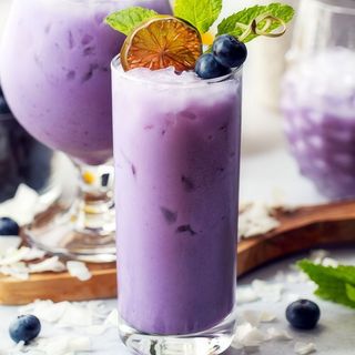 Blueberry colada