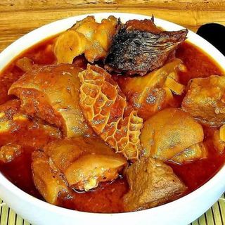 Turkey in Naija crowded stew(shaki, pomo, chicken, beef, goatmeat and turkey)