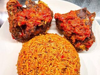 Jollof rice with 2 pieces of turkey