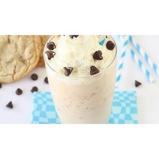 Chocolate Chip Cookie Shake