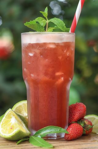 Strawberry Iced Tea