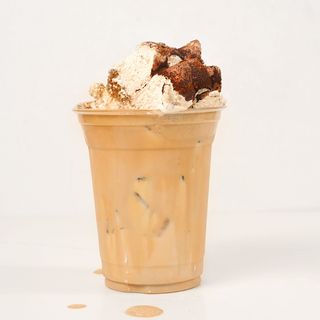 Iced Tiramisu Latte