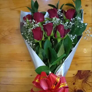 Red Flat Bouquet Flowers