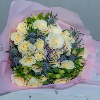 Ivory Luxe Flower Bouquet
