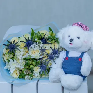Bouquet and teddy combo