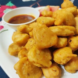 Viazi Karai (Crispy Spiced Potatoes)