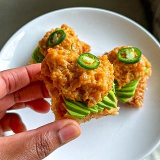 Spicy Tuna & Avocado